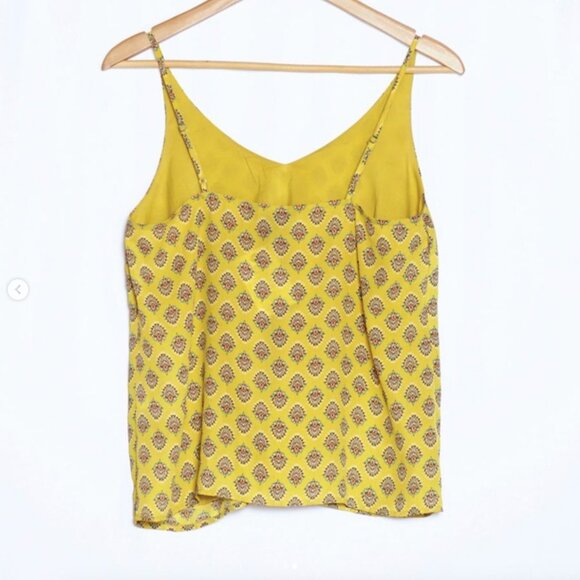 Banana Republic v-neck flowy tank - Picture 2 of 2